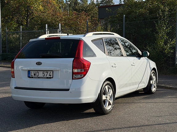 Kia Ceed 5 of 18