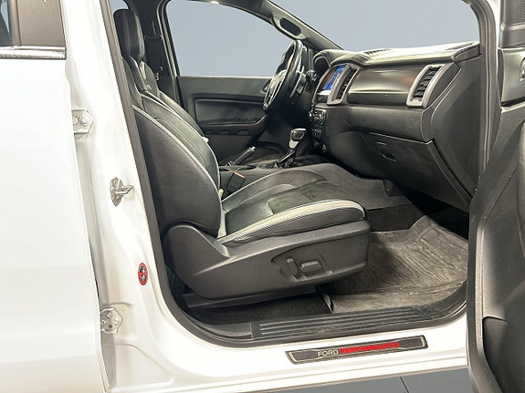 Ford Ranger Raptor 10 of 24