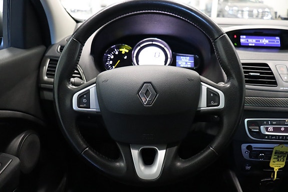 Renault Megane 12 of 23