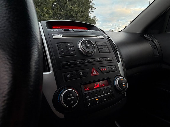 Kia Ceed 11 of 17