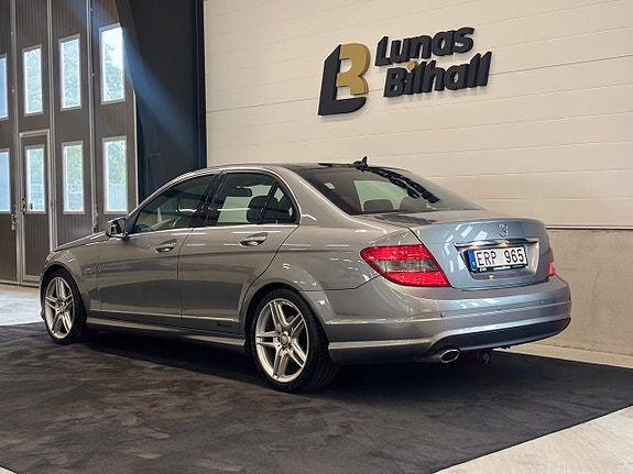 Mercedes-Benz C220 4 of 26