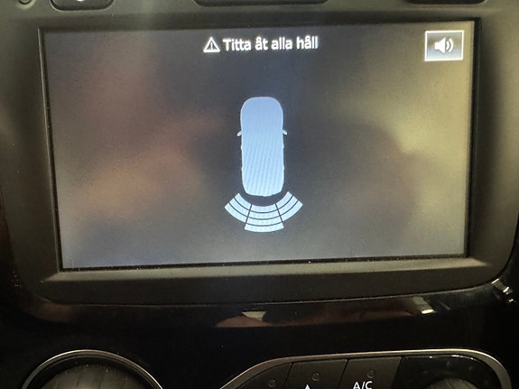 Renault Captur 23 of 23