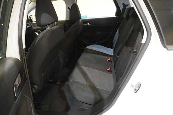 Peugeot 308 SW 10 of 12