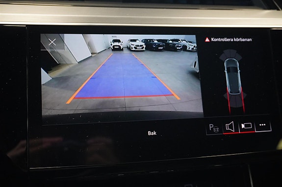 Audi Q8 e-tron 7 of 17