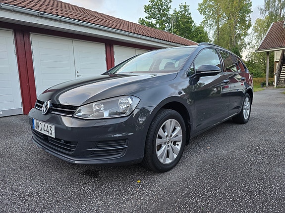 Volkswagen Golf VII 3 of 27