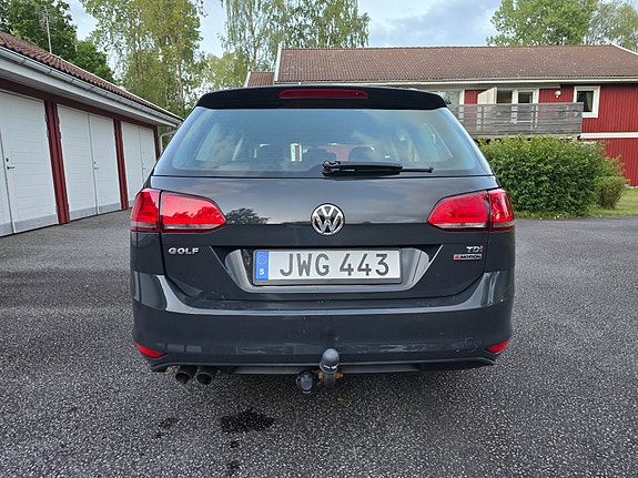 Volkswagen Golf VII 7 of 27