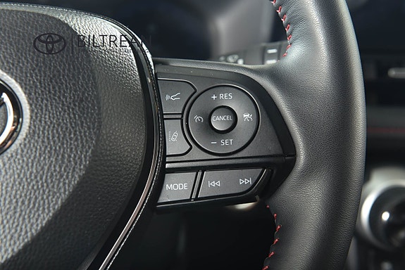 Toyota RAV4 Plug-in Hybrid 15 of 19