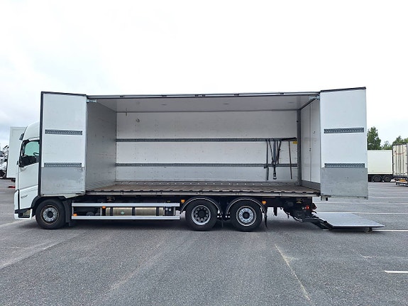 PLS Skåp med Containerfäste 6 of 12