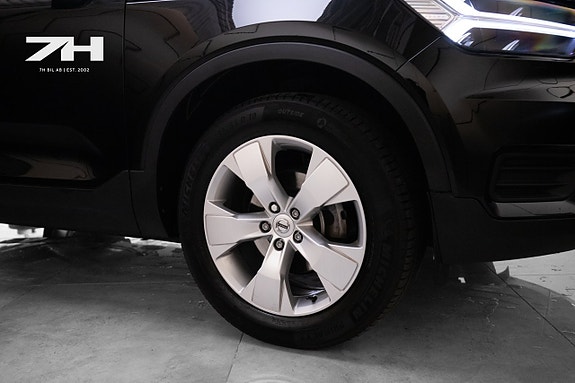 Volvo XC40 17 of 17