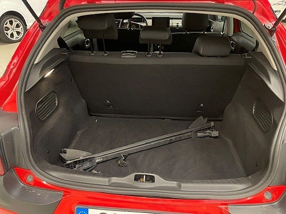 Citroen C4 Cactus 4 of 6