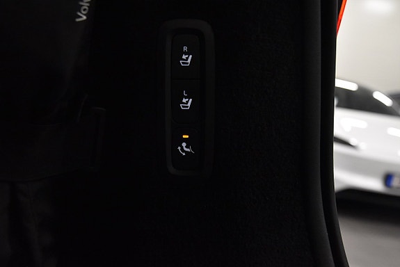 Volvo V90 Cross Country 23 of 25