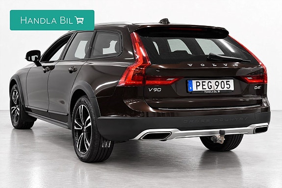 Volvo V90 Cross Country 7 of 25