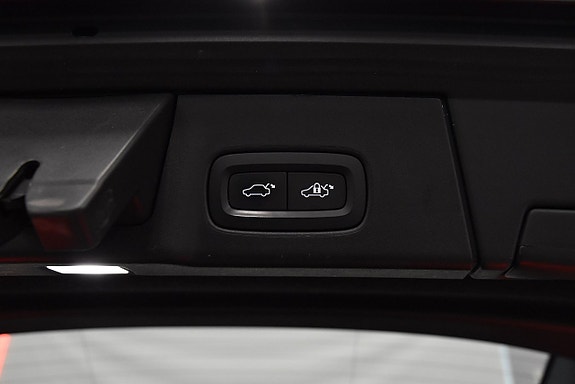 Volvo V90 Cross Country 24 of 25