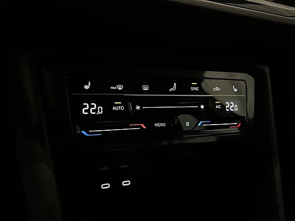 Volkswagen Tiguan 13 of 14