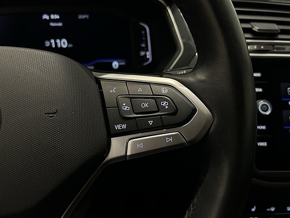 Volkswagen Tiguan 10 of 14