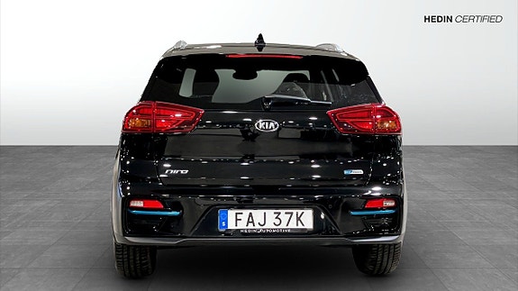 Kia e-Niro 7 of 9