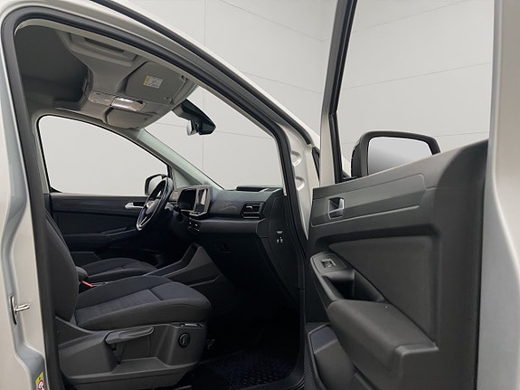 Volkswagen Caddy Maxi 30 of 30