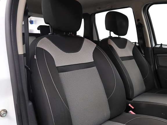 Dacia Duster 23 of 28