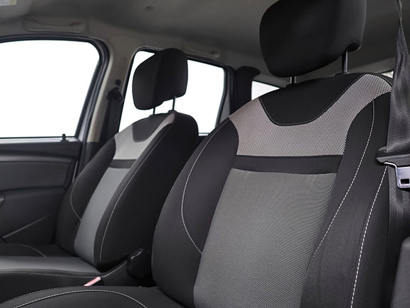 Dacia Duster 14 of 28