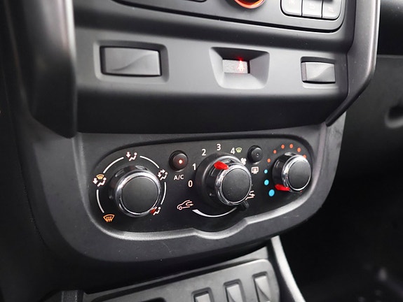 Dacia Duster 18 of 28