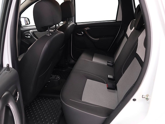 Dacia Duster 22 of 28