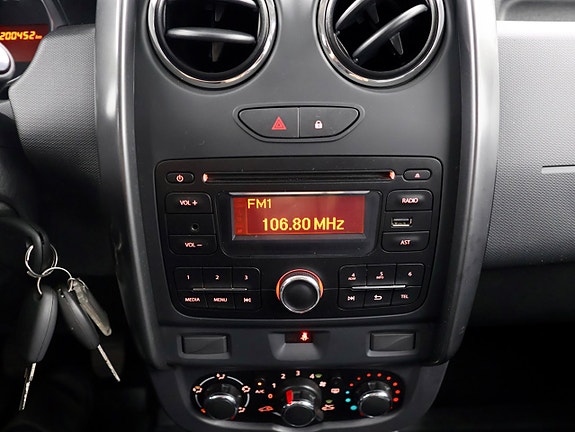 Dacia Duster 16 of 28