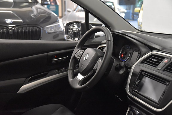 Suzuki SX4 S-Cross 9 of 18