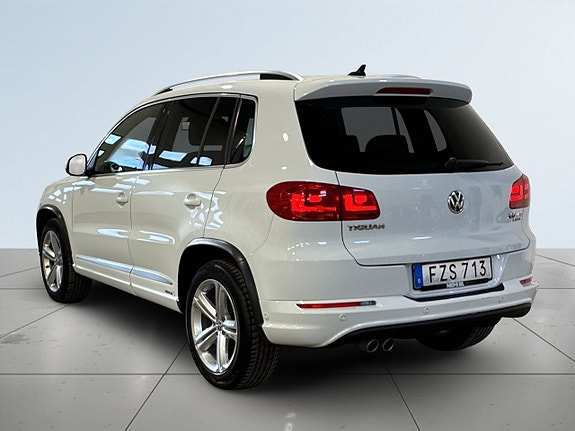 Volkswagen Tiguan 5 of 21