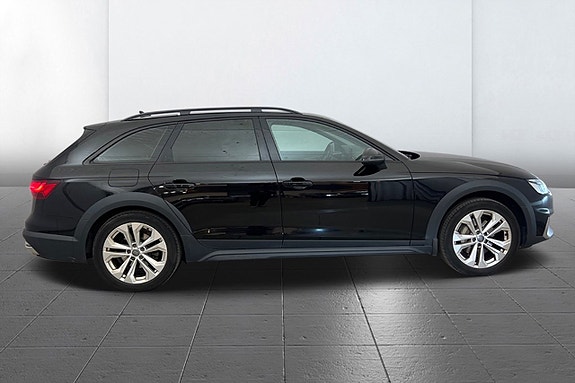 Audi A4 allroad 4 of 9