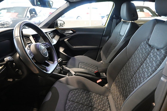 Audi A1 8 of 25