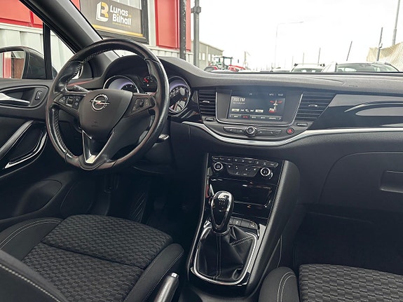 Opel Astra 11 of 24