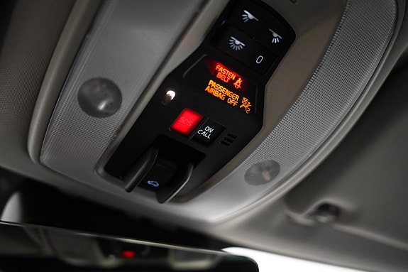 Volvo V70 19 of 23