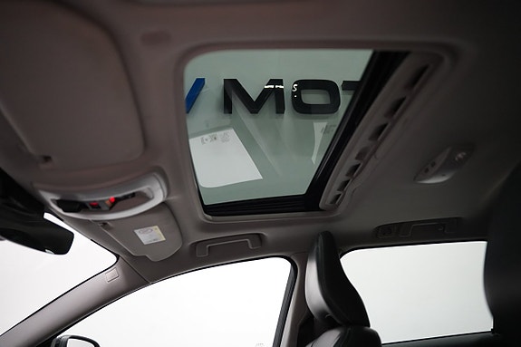 Volvo V70 8 of 23