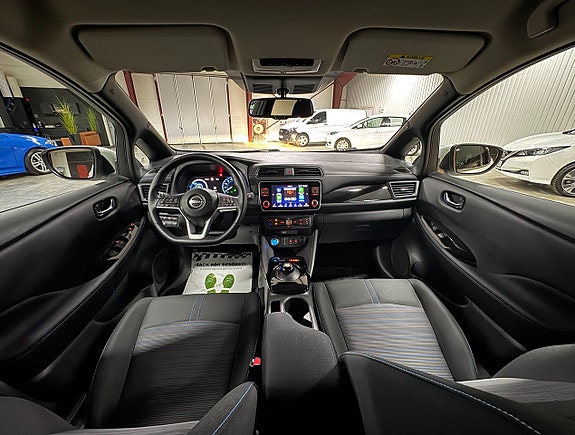 Nissan Leaf 13 of 25