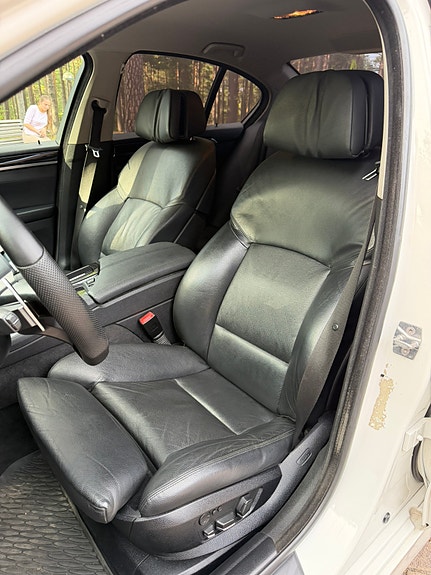 BMW 520d 6 of 8