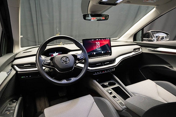 Skoda Enyaq 12 of 24