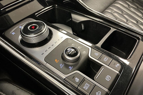 Kia Sorento 28 of 30