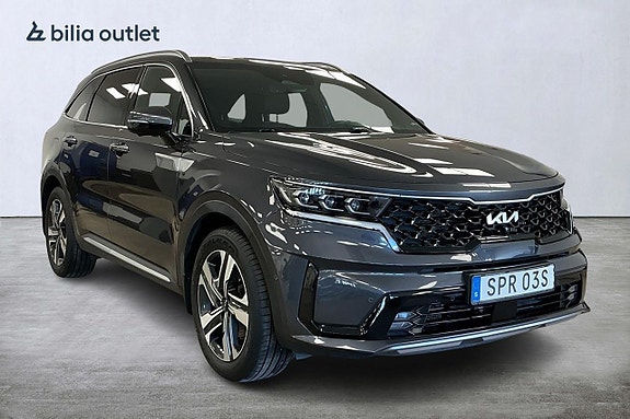 Kia Sorento 2 of 30