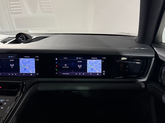 Porsche Panamera 4S 12 of 16