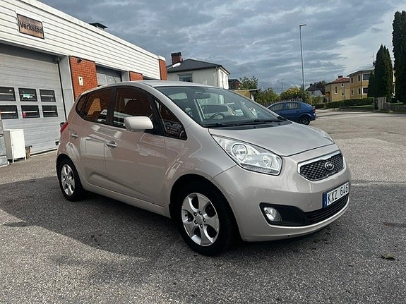 Kia Venga 3 of 10