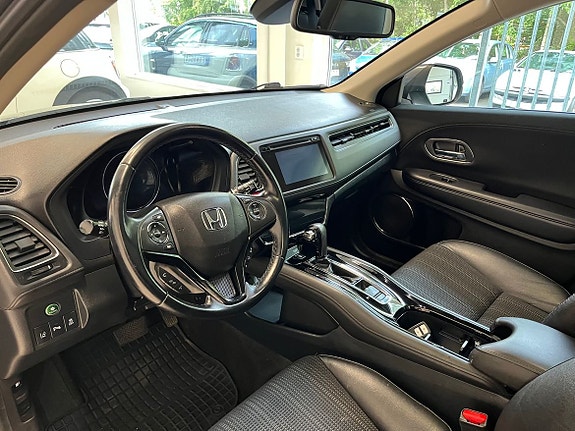 Honda HR-V 5 of 10