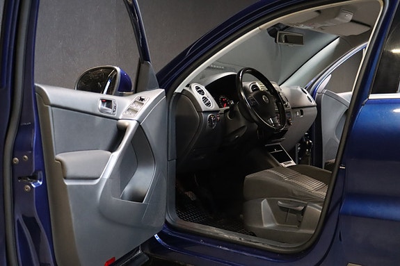 Volkswagen Tiguan 9 of 20
