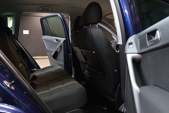 Volkswagen Tiguan 12 of 20
