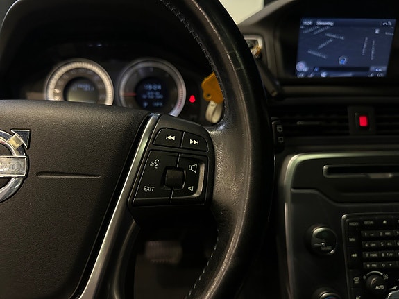 Volvo V70 15 of 29
