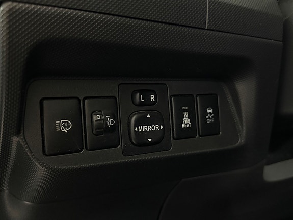 Toyota Auris 18 of 21
