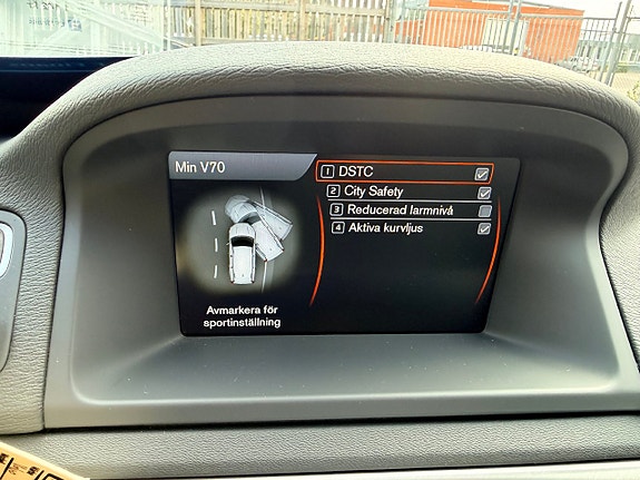 Volvo V70 19 of 19