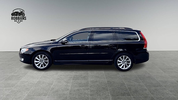 Volvo V70 8 of 19