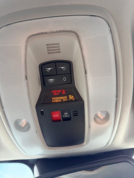 Volvo V70 15 of 19