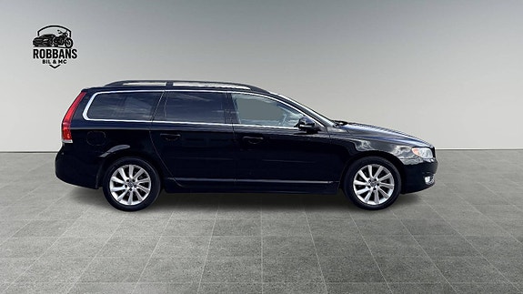 Volvo V70 4 of 19