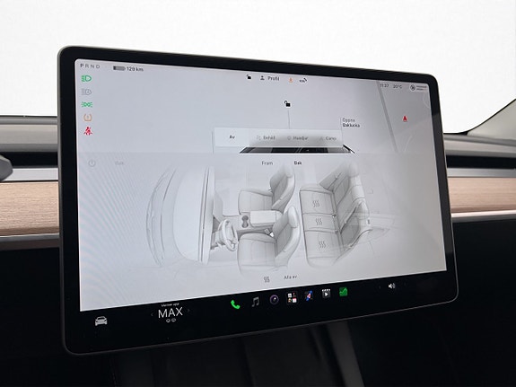 Tesla Model Y 26 of 30